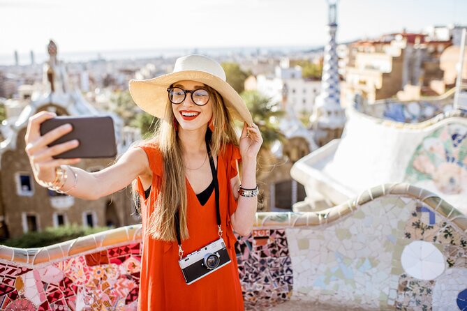 Park Guell Guided Tour with Skip the Line Tickets - Mosaic lizard, viaducts, porticoes, and the practical art of noticing