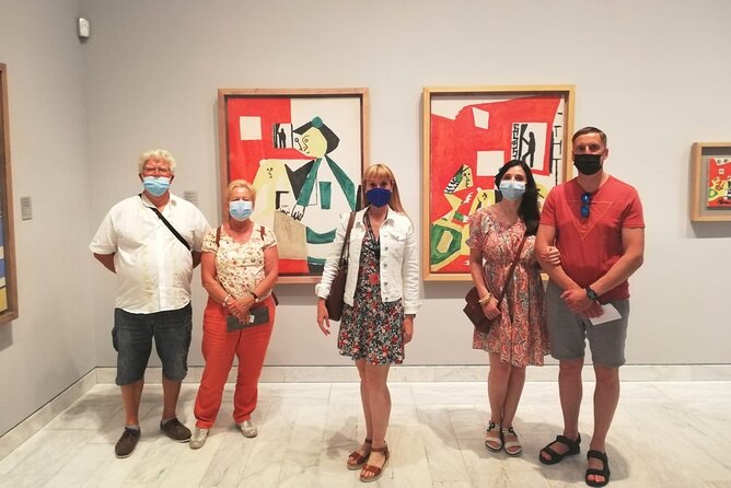 Picasso Museum Skip-the-Line Guided Tour - Meeting point, instructions, and the small details that trip people up
