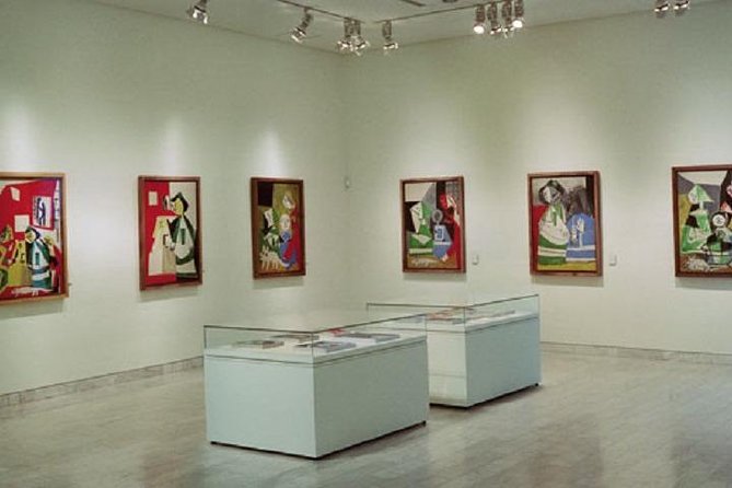 Picasso Small Group Walking Tour with Museum Skip the Line Ticket - Picasso Museum skip-the-line: what that ticket buys you