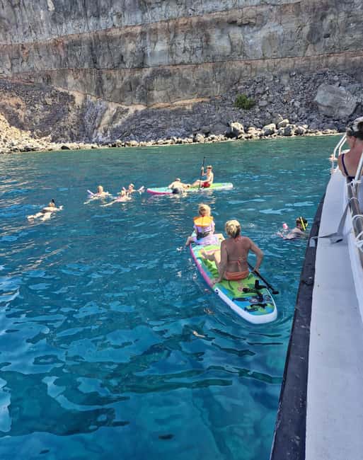 Puerto Rico, Gran Canaria: boat trip, drinks, food, paddle surfing, snorkeling - Unlimited drinks onboard: beer, wine, sangria, and soft drinks