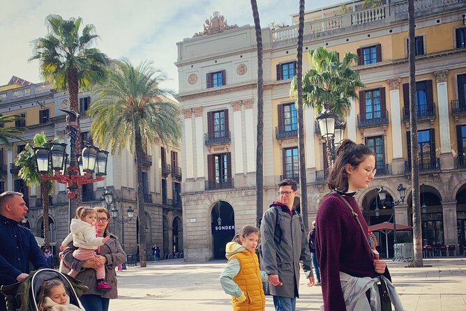 Ramblas, Old Town, Gothic and Gaudi Architecture Walking Tour - Plaça Reial: arcade-lined energy and nighttime vibes