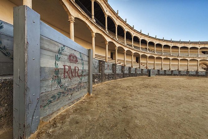 Ronda and Setenil de las Bodegas tour from Malaga - Setenil de las Bodegas: the white town that feels carved from rock