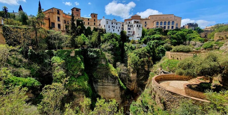 Ronda and Setenil Tour with Free Time and Map from Málaga - Ronda cliffs and Setenil’s rock houses in one 9-hour day
