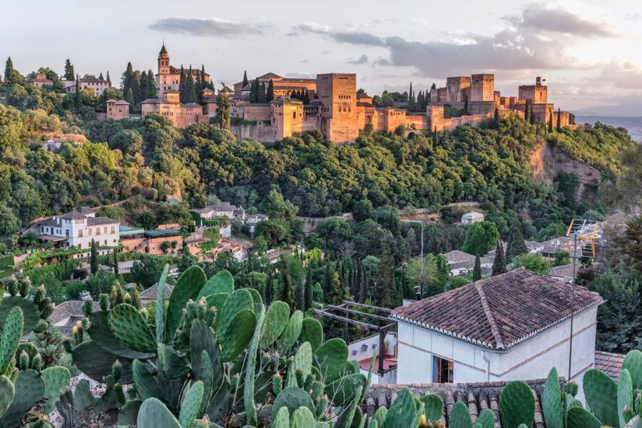 Sacromonte Caves Museum Admission Ticket - Who should book this museum ticket?