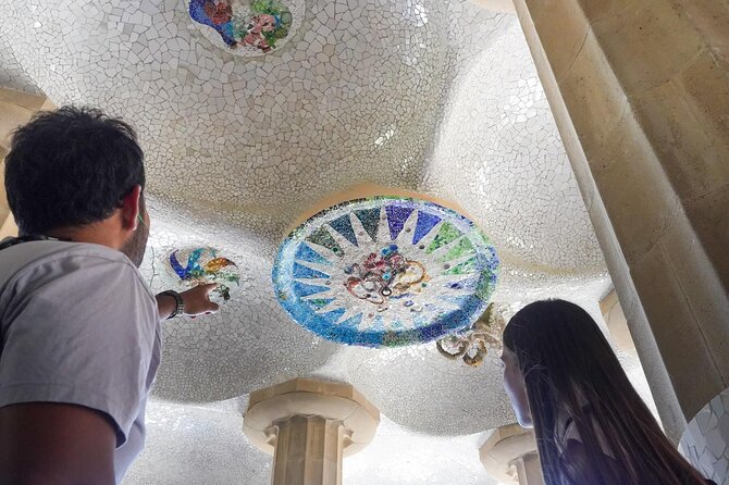 Sagrada Familia & Park Guell Guided Tour with Skip The Line - Coach, check-in, and what skip-the-line really means