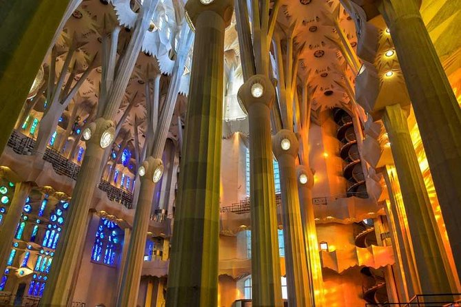 Sagrada Familia Small Group Tour with Skip the Line Ticket - How the Skip-the-Line Ticket Actually Helps (More Than You Think)