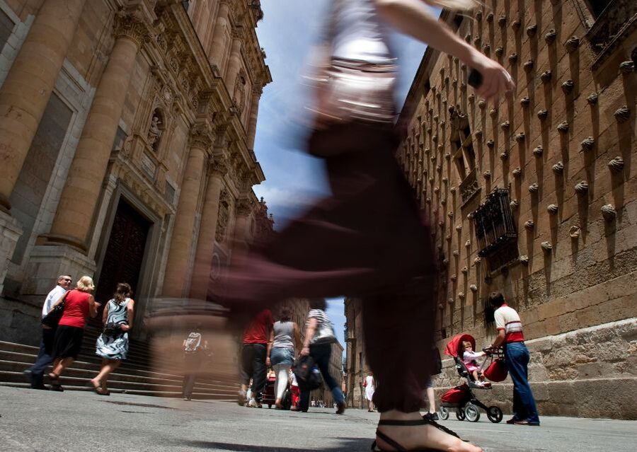 Salamanca Sightseeing Walking Tour with Local Guide. Spanish - Key moments you will actually remember
