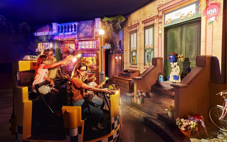 Salou: PortAventura Theme Park Entry Ticket - Weather, Seasonal Entertainment, and Why Closing Times Matter