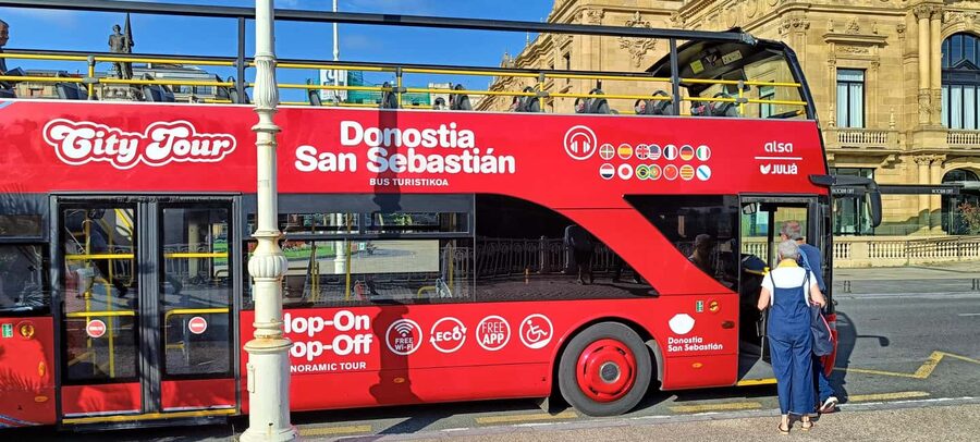 San Sebastian: Hop-On Hop-Off City Tour Bus - Should you book? My take on whether it’s worth it