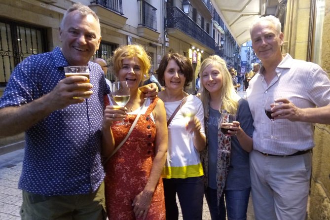 San Sebastian Pintxos Tour for Gourmets in the Old Town - Why the guide makes the whole tour (Clara, Esther, Sara, Montse, Nerea, and more)