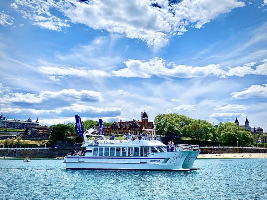 San Sebastian: Sustainable Catamaran Cruise with Audio Guide - Audio Guide on Your Phone: How to Use It Without Missing the Best Parts