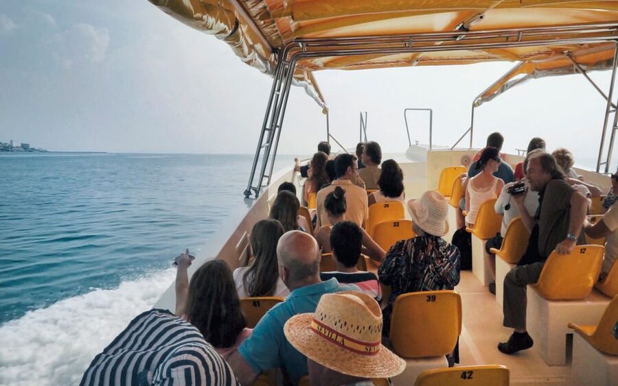 Santa Pola: Return Taxi Boat Ticket to Tabarca Island - Key things to know before you go