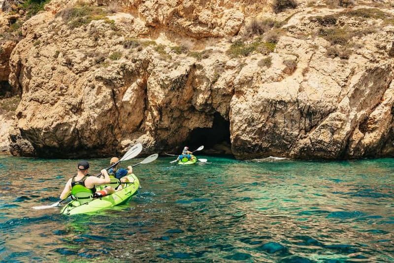 Santa Ponsa: Marine Reserve Kayak Tour - First steps at Club Náutico Santa Ponsa