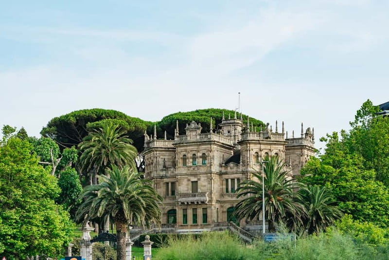 Santander: City Sightseeing Hop-On Hop-Off Bus Tour & Train - The Train to the Palacio de la Magdalena (and When It Runs)