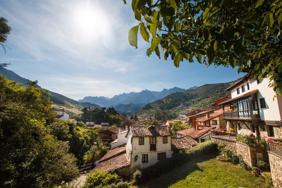 Santander: Picos, Santo Toribio Monastery and Potes Day Tour - Price and Value: Is This $106 Day Trip Worth It?