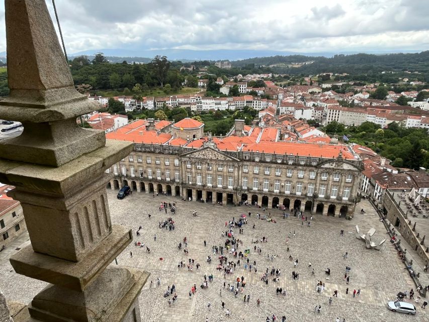 Santiago: Cathedral & Museum Tour + Pórtico of Glory Option - Cathedral Museum: What You Gain in the Timed Guided Visit