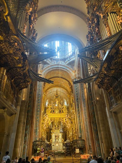Santiago de Compostela: Cathedral, Museum, and Old Town Tour - What to wear and how to plan your day
