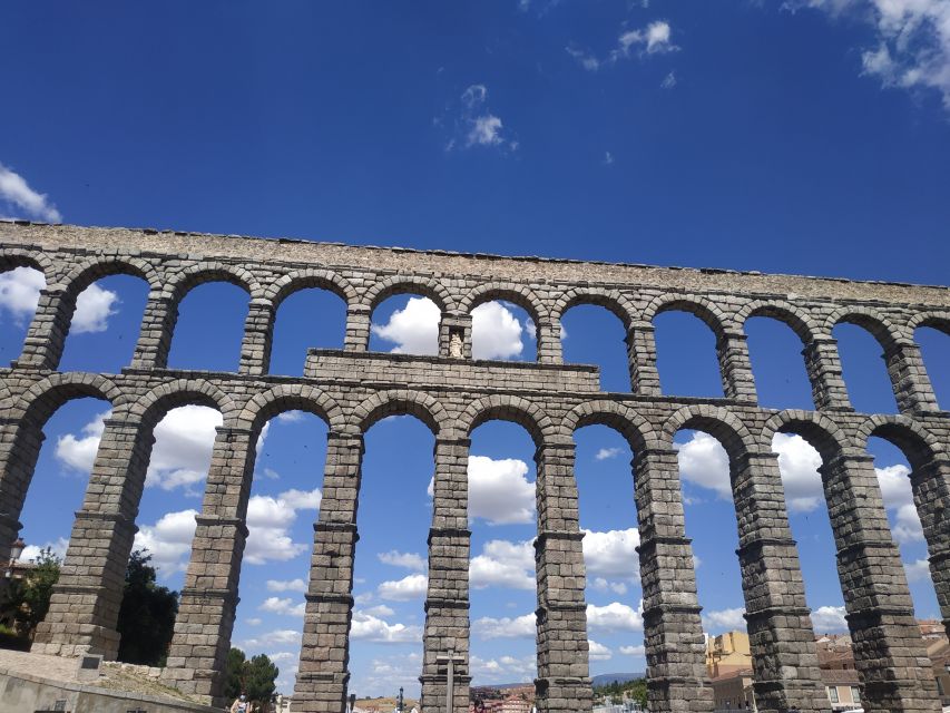 Segovia: Guided Walking Tour with Cathedral & Alcázar Entry - Who should book this walking tour