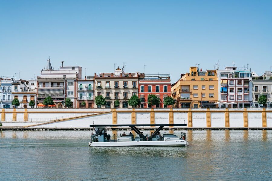 Seville: 1-Hour Guadalquivir River Sightseeing Eco Cruise - From Muelle de Nueva York dock to Torre del Oro: the route, explained simply