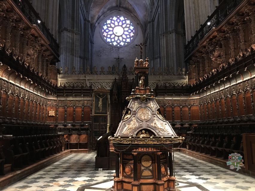 Seville: Alcázar, Cathedral & Giralda Skip-the-Line Tour - Guides and Radio Headsets: Why You Hear Everything Clearly