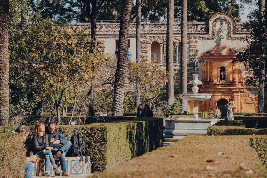 Seville: Alcázar Fast-Track Access with Guided Tour - Fast-Track Entry to the Alcázar, Without the Queue