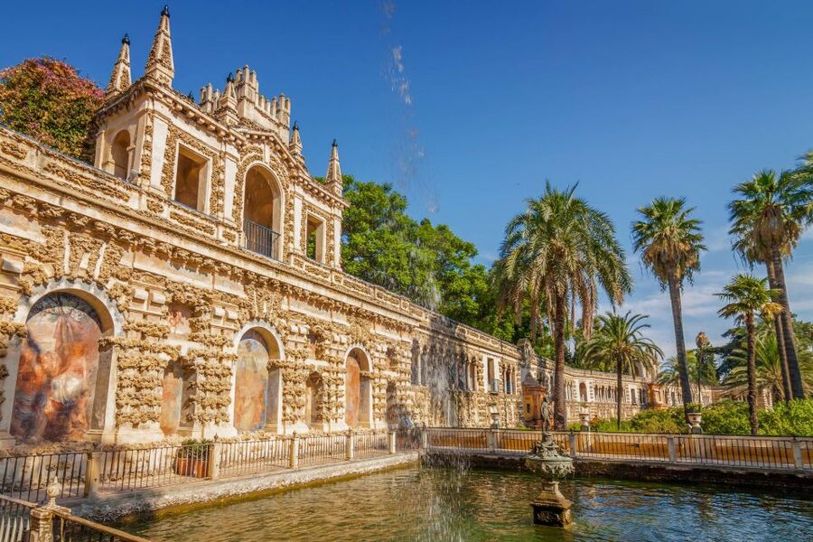 Seville: Alcázar Guided Palace Tour with Priority Access - Architecture in Motion: Islamic, Renaissance, and Baroque Clues You’ll Recognize