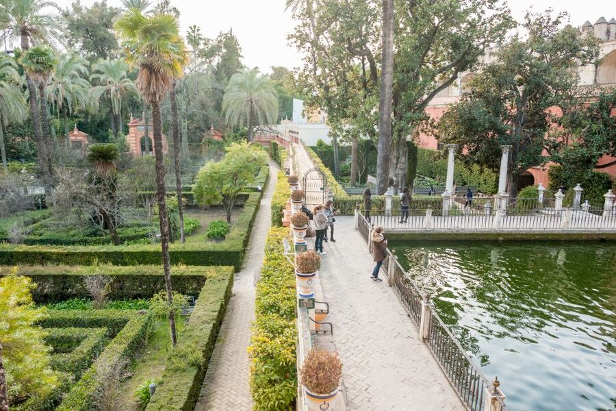 Seville: Alcazar Guided Tour with Entrance - Skip-the-Line Entry, Plus the Realistic Part
