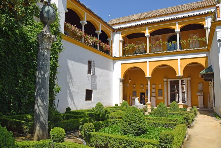 Seville: Casa de Pilatos Ground Floor Entry Ticket - The Andalusian courtyard fountains and the tilework obsession