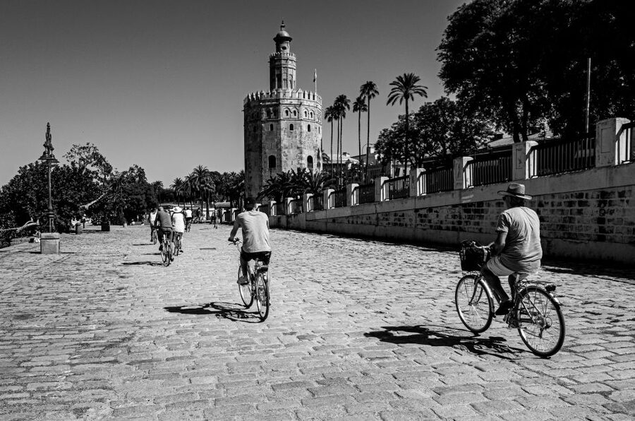 Seville: City Sightseeing and Local Culture Bike Tour - Local guide tips you can use the same day