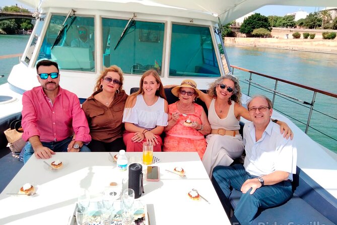 Seville: Cruise along the Guadalquivir River with appetizer - Comfort on board: upstairs deck vs indoor lounge