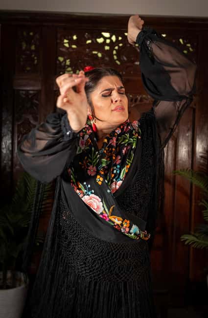 Seville: Flamenco Show at Tablao Almoraima in Triana - Key things that make Tablao Almoraima worth your time