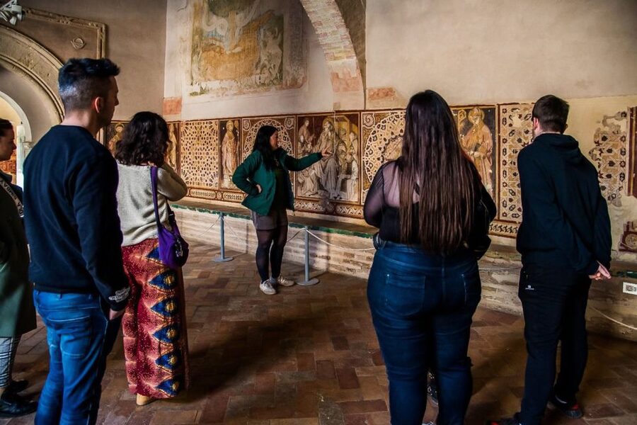Seville: Game of Thrones and Roman Empire Italica Tour - Who this tour suits best (and who might want a different plan)