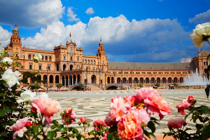 Seville Guided Small-Group Walking Tour - Puerta de Jerez and Plaza de España: old gate to 1929 showpiece