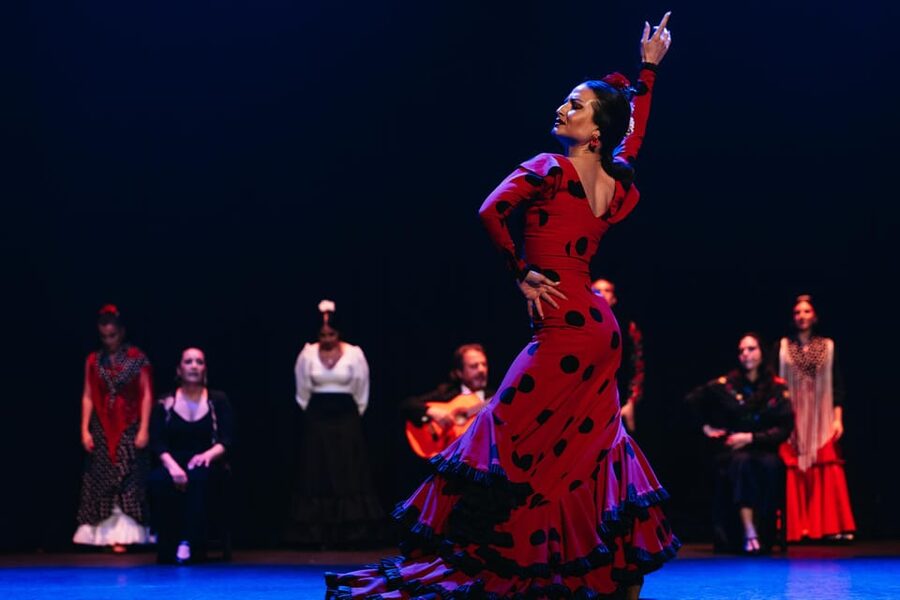 Seville: Live Flamenco Dancing Show Ticket at the Theater - Why This One-Hour Seville Flamenco Show Feels Like Real Flamenco