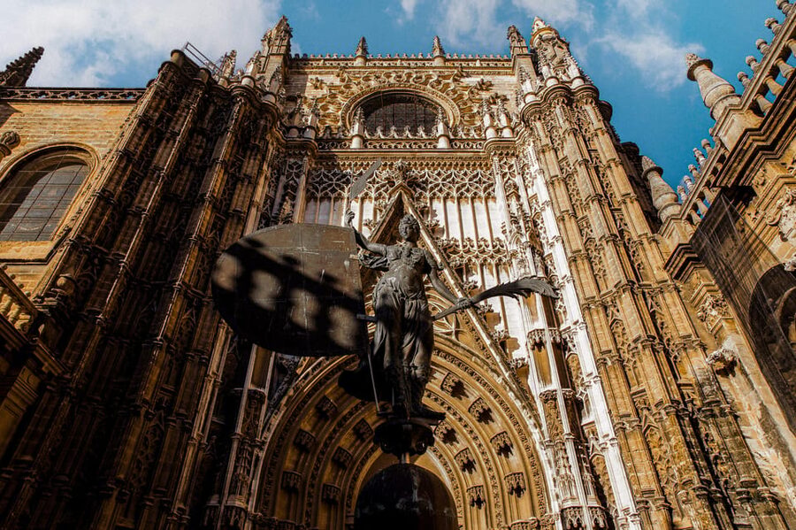 Seville: Priority Access Cathedral, Giralda & Alcázar Tour - Who This Tour Suits Best (and Who Should Rethink It)