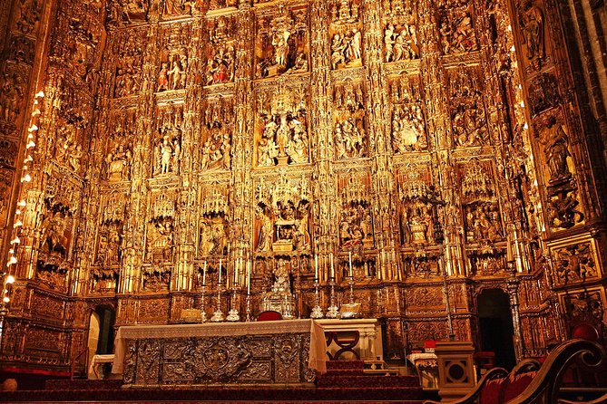 Seville Private Walking Tour with Alcazar & Cathedral Tickets - Plaza de España upgrade: when the morning version is worth it
