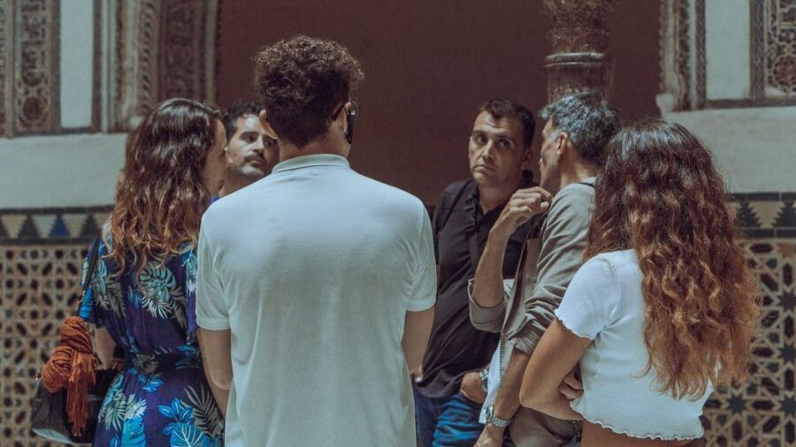 Seville: Royal Alcazar, Cathedral, and Giralda Tower Tour - Royal Alcázar: the palace that keeps changing hands