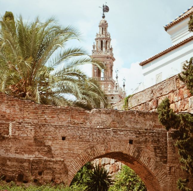Seville: Royal Alcazar, Cathedral, and Giralda Tower Tour - Price and logistics: where the $69 really goes