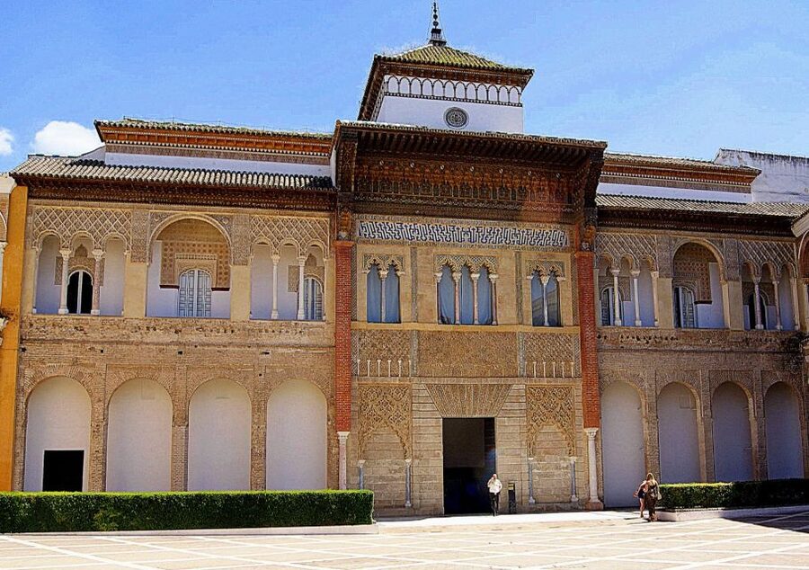 Seville: Small-Group Alcázar Guided Tour & Entry Ticket - The pace and group size that make this tour worth it