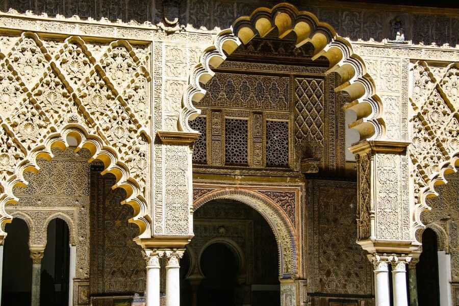 Seville: Small-Group Alcázar Guided Tour & Entry Ticket - Why the Alcázar is worth your time in Seville