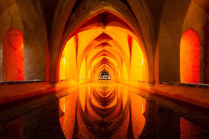 Skip the Line Seville Alcázar, Cathedral & Giralda Guided Tour - Meeting point, headsets, and group size in real life
