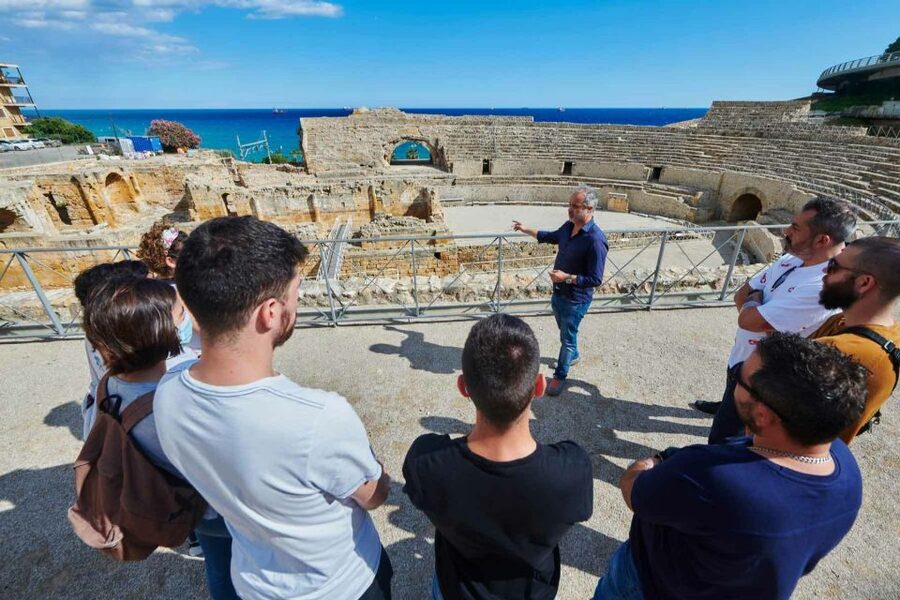 Tarragona: Roman Heritage Guided Walking Tour - The 3D audiovisual stop that turns stones into a story