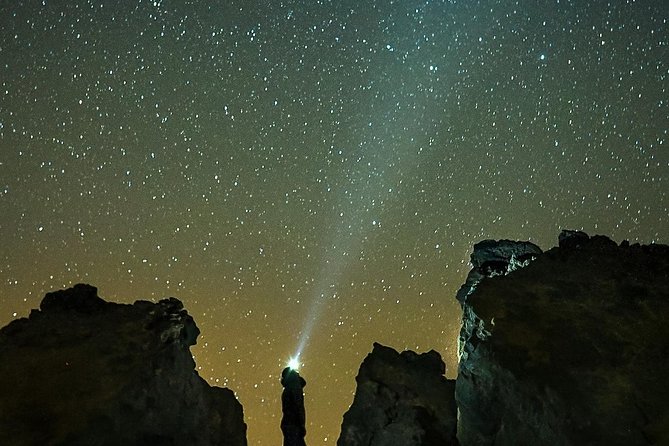 Teide National Park Sunset & Stargazing with Dinner (Star Safari) - Cold, rocky ground, and bathrooms: small stuff that changes comfort