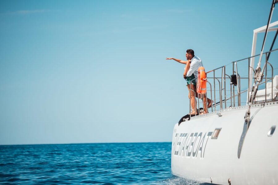 Tenerife: Catamaran Cruise with Brunch and Unlimited Drinks - Diego Hernández Beach Stop: Swimming and Snorkel Reality