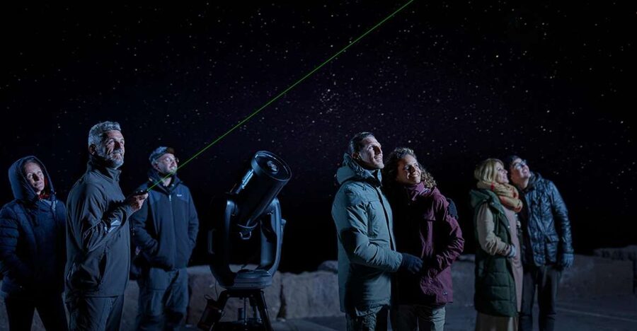 Tenerife: Mount Teide Sunset and Night Tour with Pickup - Guides make the sky make sense