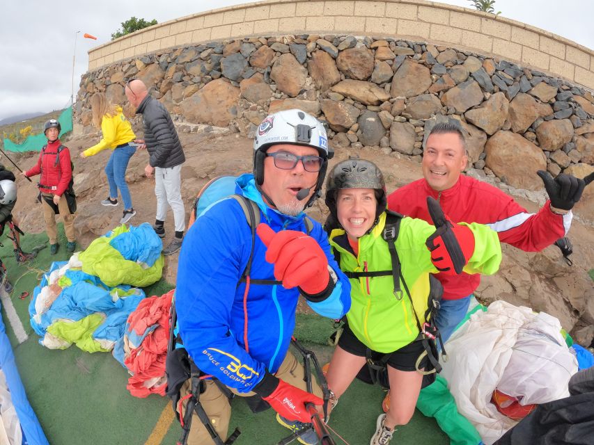 Tenerife: Paragliding with National Champion Paraglider - What to wear and the basics you should not skip
