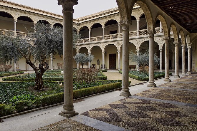 Toledo Private Tour with Local Guide. Pick up in Madrid optional - Santa María la Blanca and El Tránsito: Sephardic icons of design