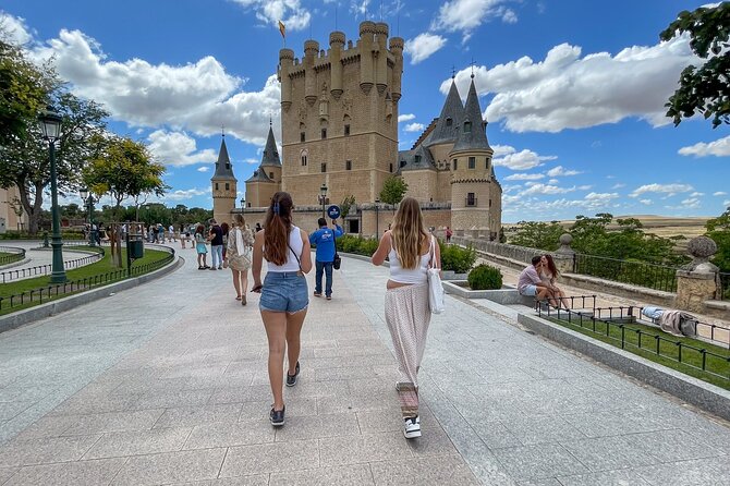 Toledo, Segovia and Avila from Madrid with Tickets and Lunch - Key things that make this 3-city tour click