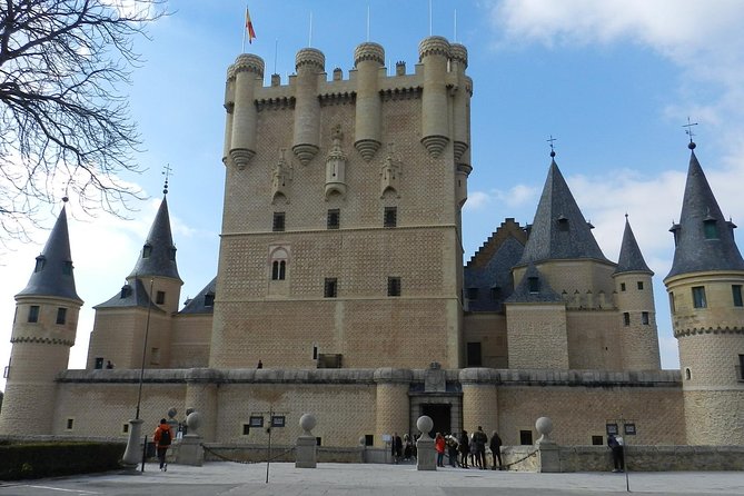 Toledo & Segovia Tour with Cathedral and Alcazar Tickets & Lunch - Optional Avila Add-On: The Wall and Mirador de los 4 Postes