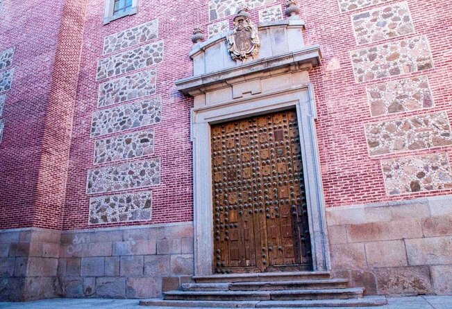 Toledo Tour & Vineyard Walk with Wine Tasting from Madrid - Wine Tasting With Snacks And Manchego: What’s Actually Included